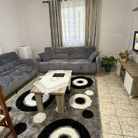 Guest House Tirana *